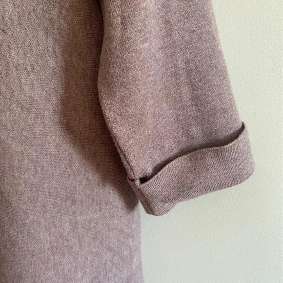 Tahari Mauve Mock Turtleneck Sweater - Picture 3 of 13